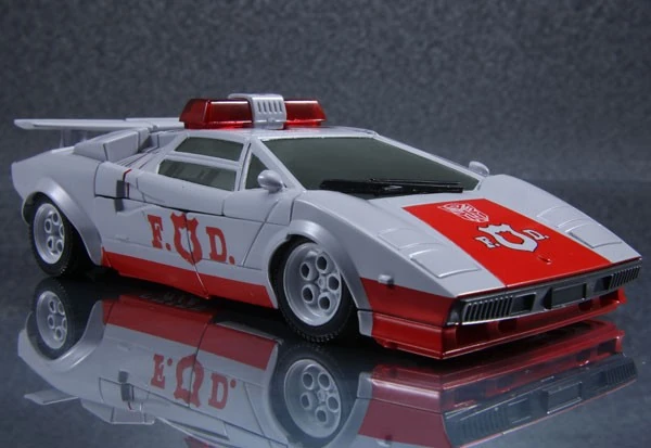 Transformers Masterpiece MP-14+ Alert (With Coin) (Copy) - Image 5
